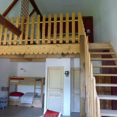Montagne Attitude Bed & Breakfast 3*